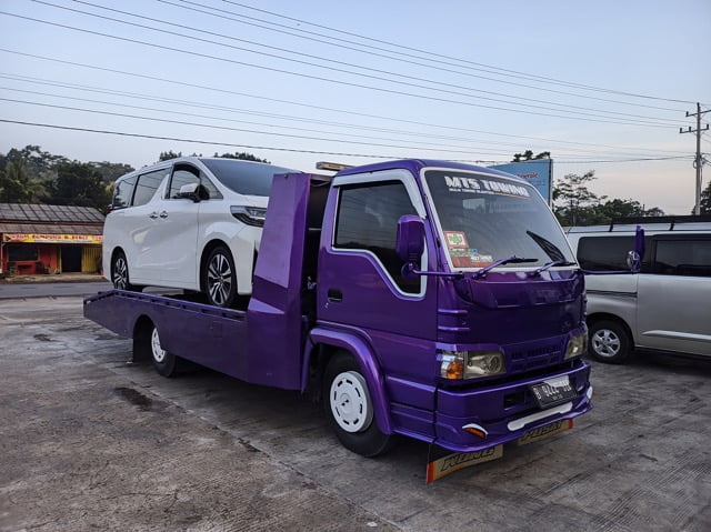 Towing Mobil Cirebon