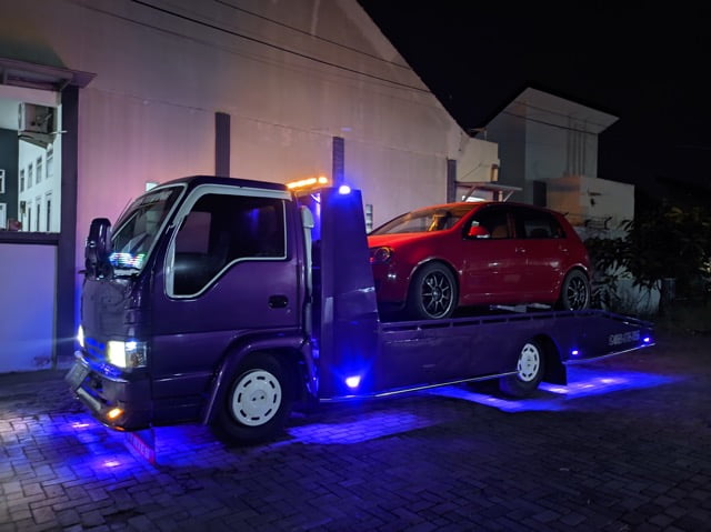 Towing Mobil Cirebon 24 Jam Terbaik